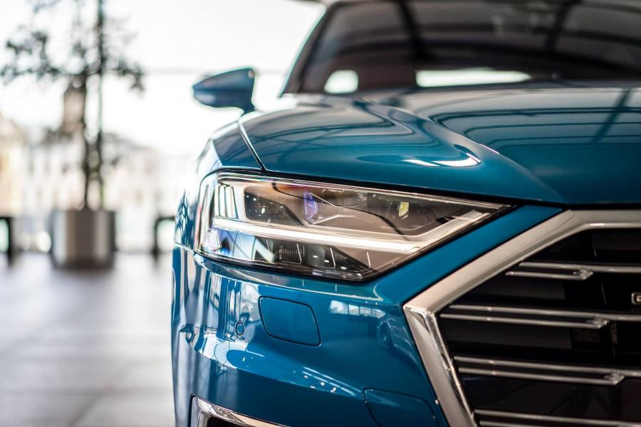 Детали экстерьера Audi A8 L 55 TFSI Quattro by Audi Exclusive 2019 года  (фото 3 из 4)